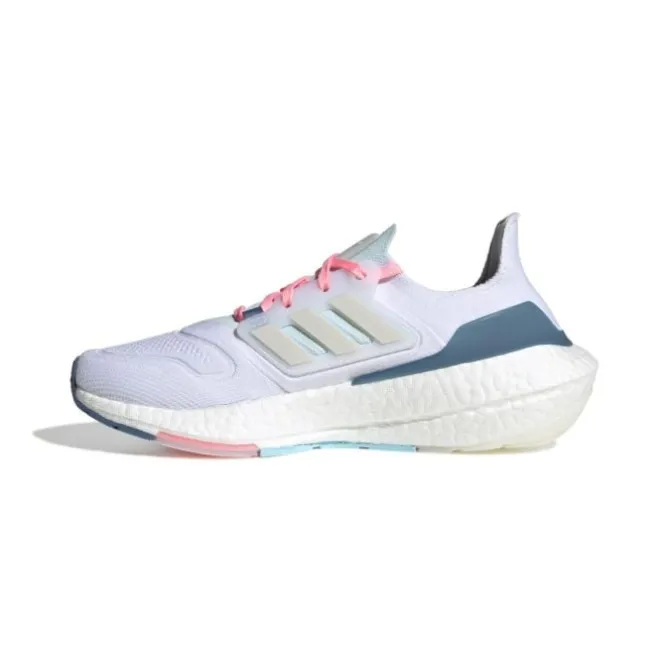 adidas Ultraboost 22