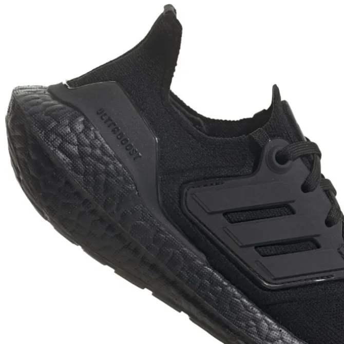 adidas Ultraboost 22