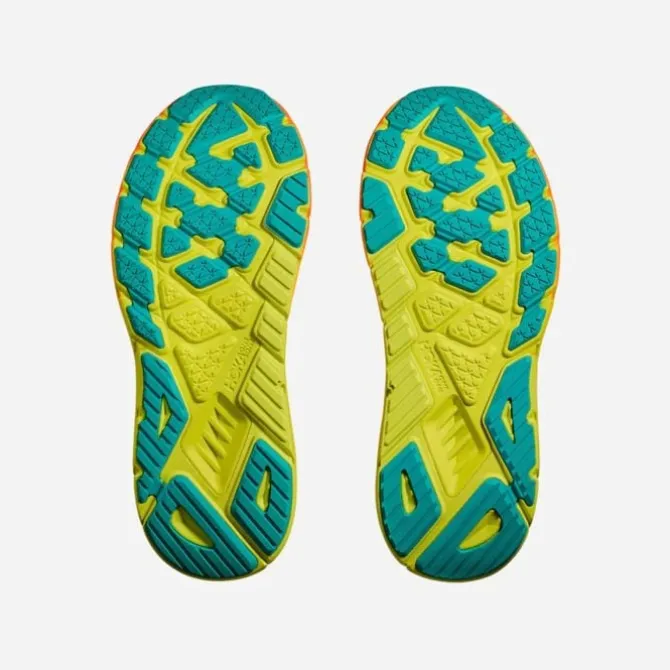 Hoka Arahi 7