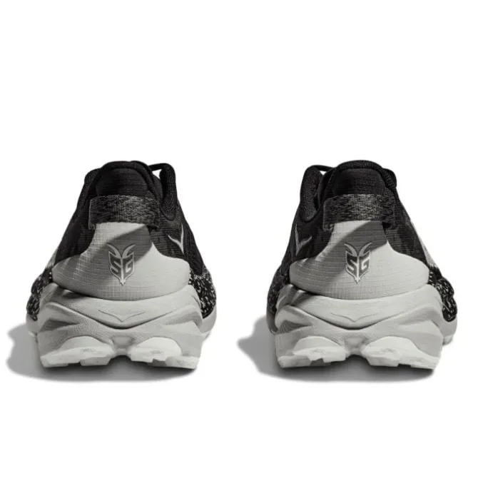 Hoka Speedgoat 6