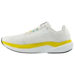 New Balance FuelCell Propel v5