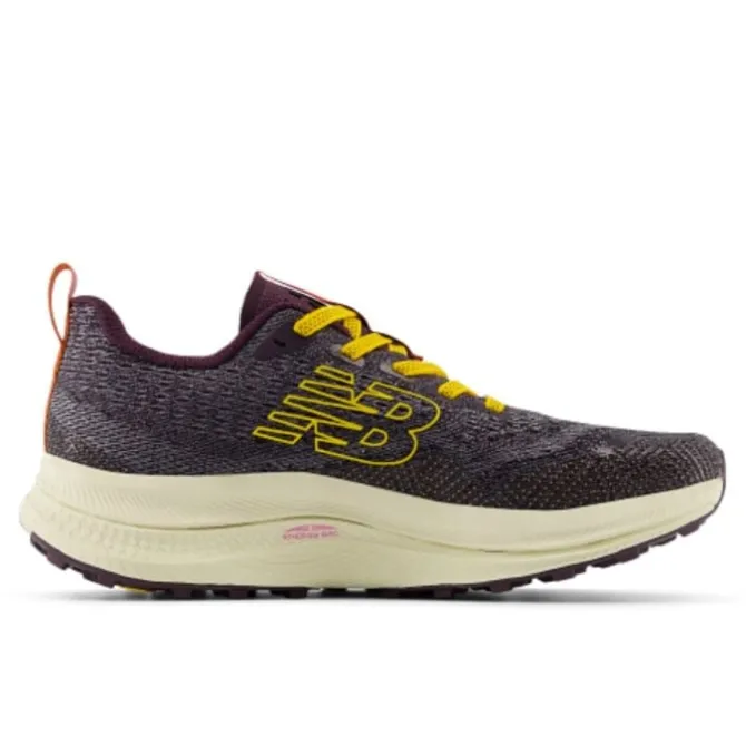 New Balance FuelCell SuperComp Trail