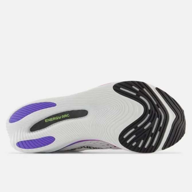 New Balance FuelCell SuperComp Pacer