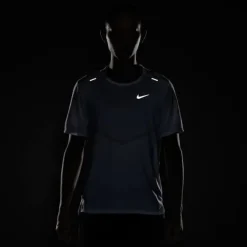 Nike Dri-FIT Rise 365 Short Sleeve Tee