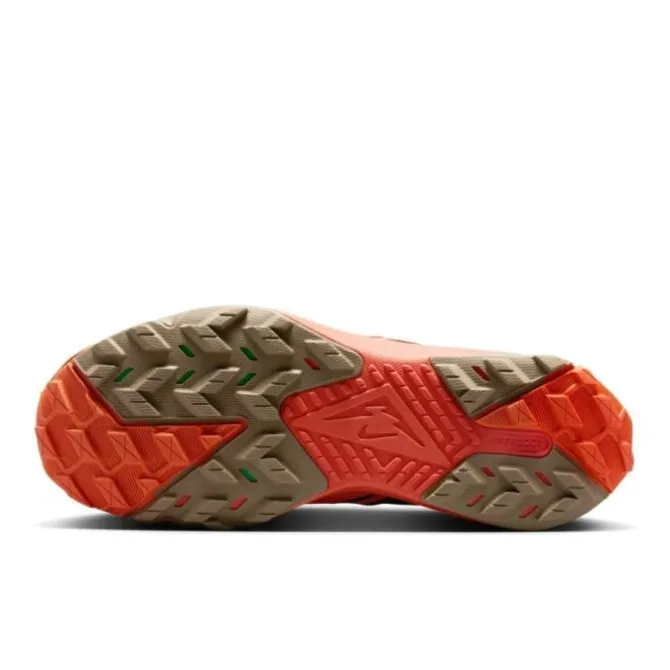 Nike Kiger 9