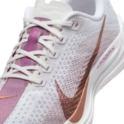 Nike Pegasus Plus