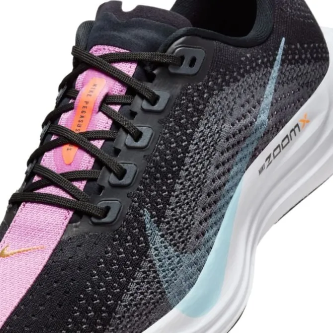 Nike Pegasus Plus