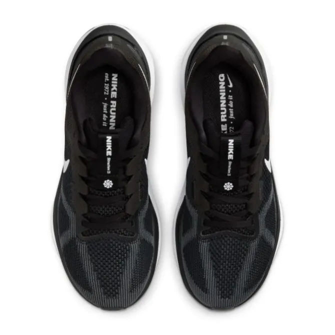 Nike Structure 25
