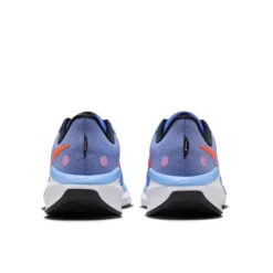 Nike Vomero 17