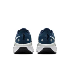 Nike Vomero 17