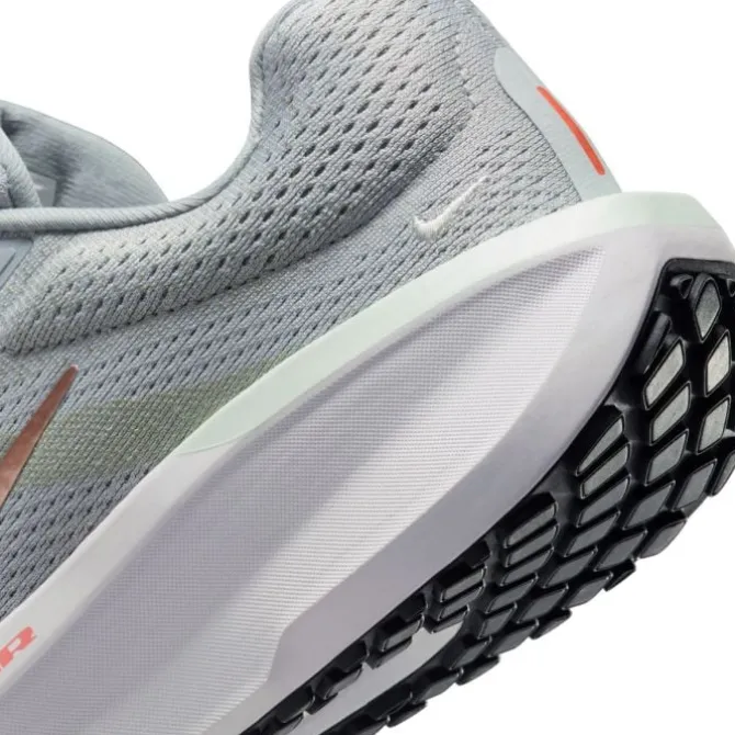 Nike Winflo 11
