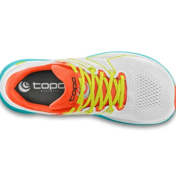 Topo Athletic Phantom 2