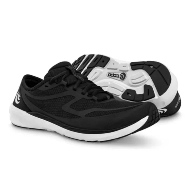 Topo Athletic ST-4
